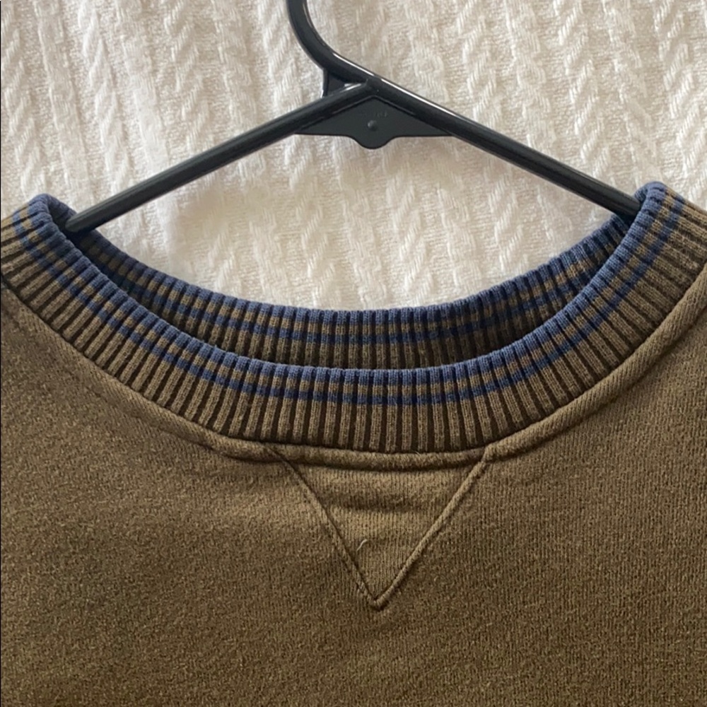 Sweater - Picture 3 of 4
